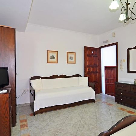 Nikos Sea View Apartments Адамас Экстерьер фото